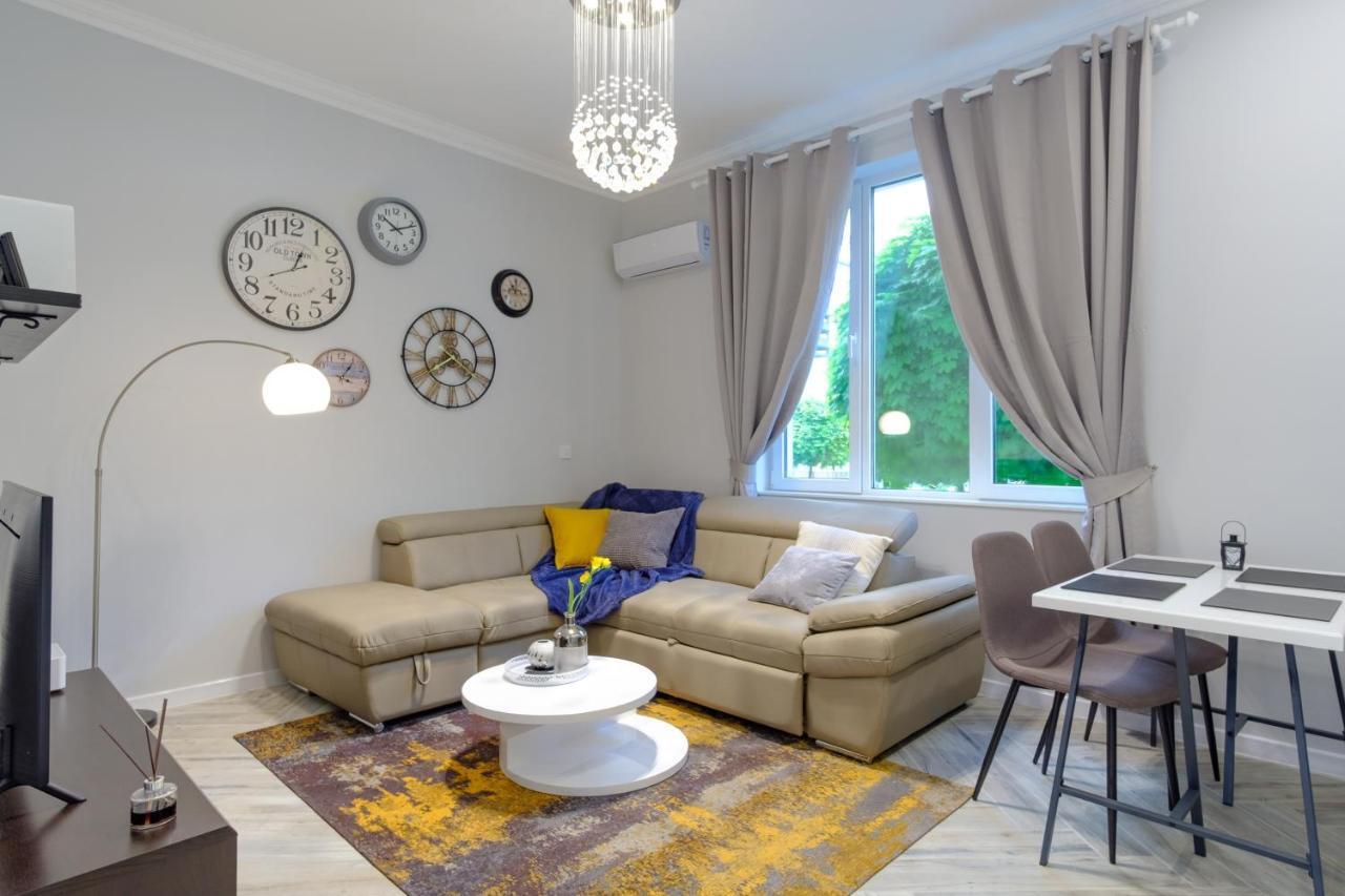 The Olive Green House Burgas Exterior photo