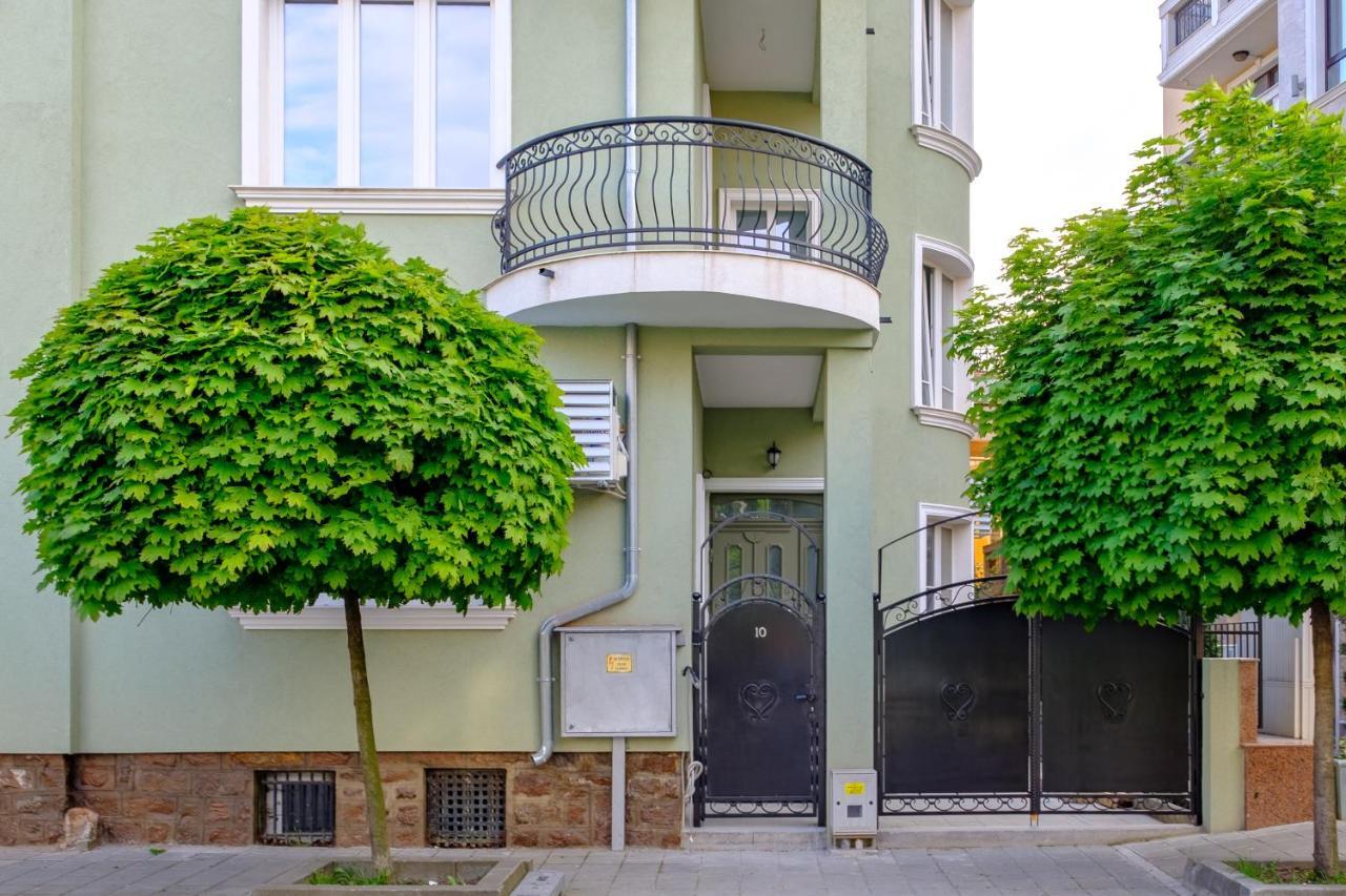 The Olive Green House Burgas Exterior photo